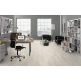 Ламинат Egger Large 8/32 Дуб Азгил белый EPL153 в интерьере Ламинат Egger Large 8/32 Дуб Азгил белый EPL153 в интерьере
