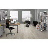 Ламинат Egger Large 8/32 Дуб Азгил светлый EPL154 в интерьере Ламинат Egger Large 8/32 Дуб Азгил светлый EPL154 в интерьере