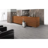 Ламинат Egger Large 8/32 Дуб Уолтем белый EPL123 в интерьере Ламинат Egger Large 8/32 Дуб Уолтем белый EPL123 в интерьере