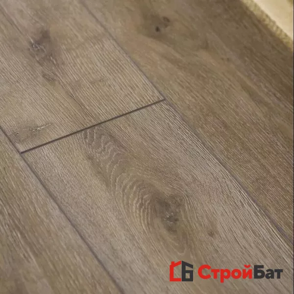 Ламинат Laminely Woodstyle Solid Корунд в интерьере