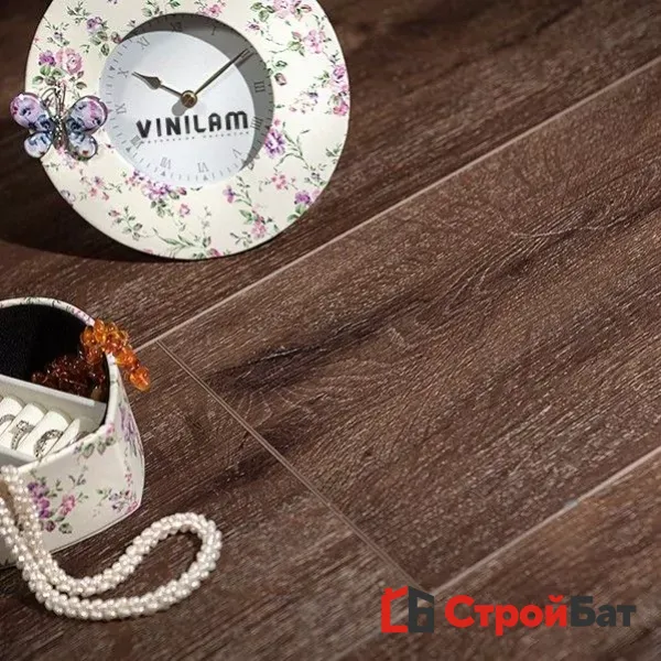 Виниловая замковая плитка ПВХ Vinilam Корк Престиж 10-085V Дуб Лир в интерьере